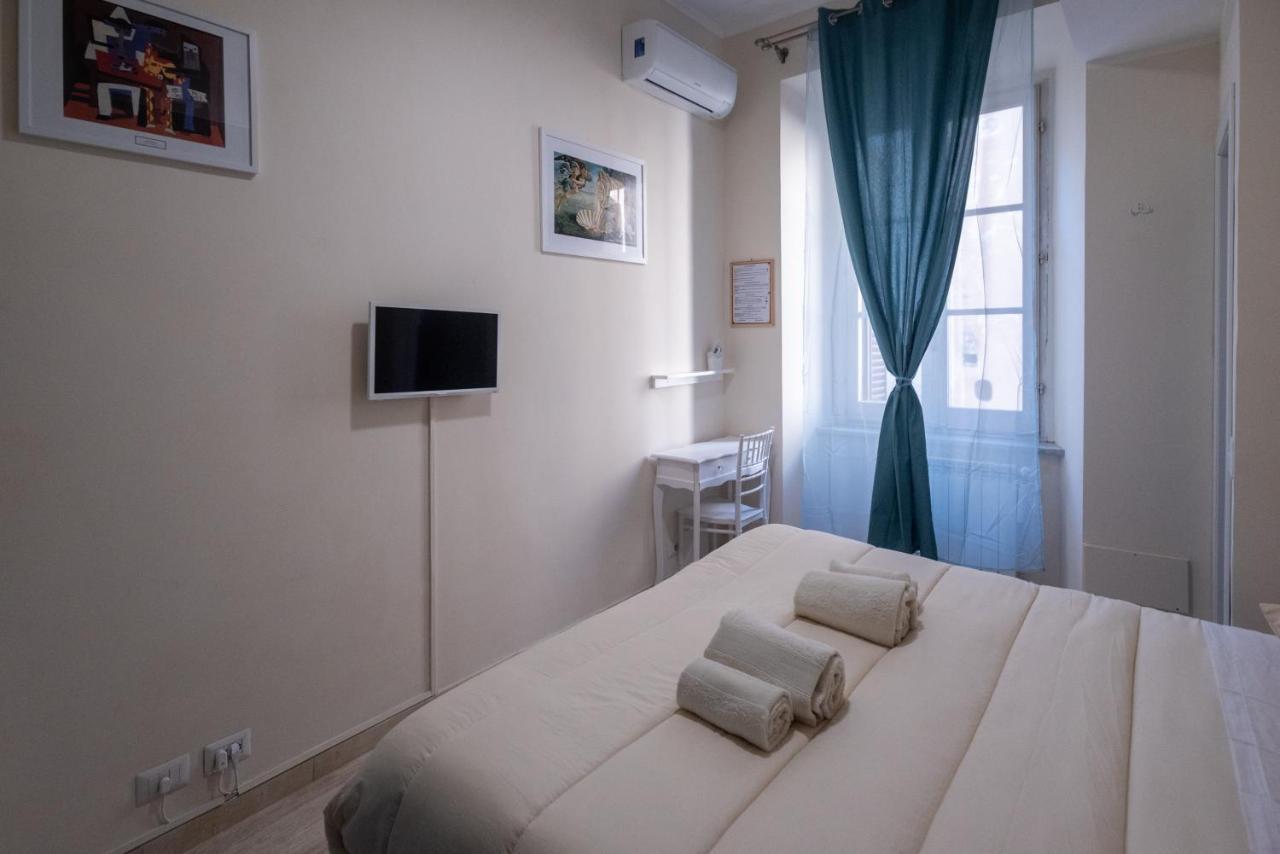 רומא Room With Independent Entrance - Termini/Aquarium מראה חיצוני תמונה