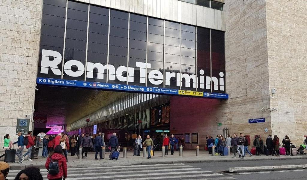 רומא Room With Independent Entrance - Termini/Aquarium מראה חיצוני תמונה